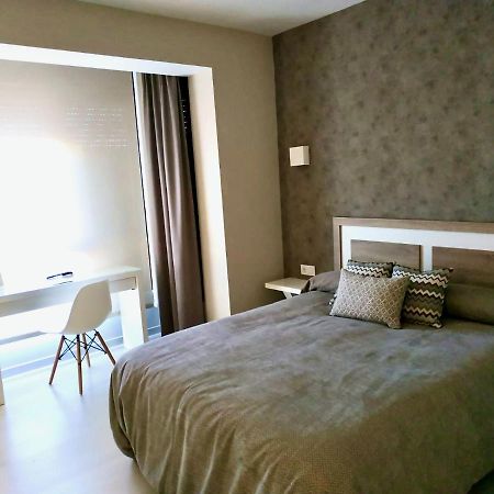 Hotel Los Conejos Mora Zewnętrze zdjęcie