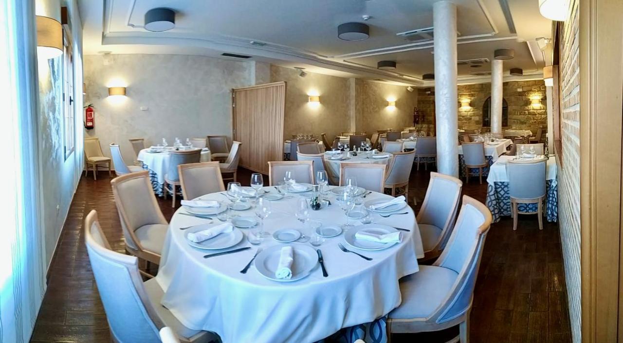 Hotel Los Conejos Mora Zewnętrze zdjęcie